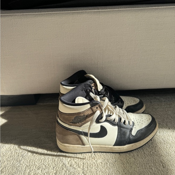 Nike Other - Jordan 1 Mocha Retro High